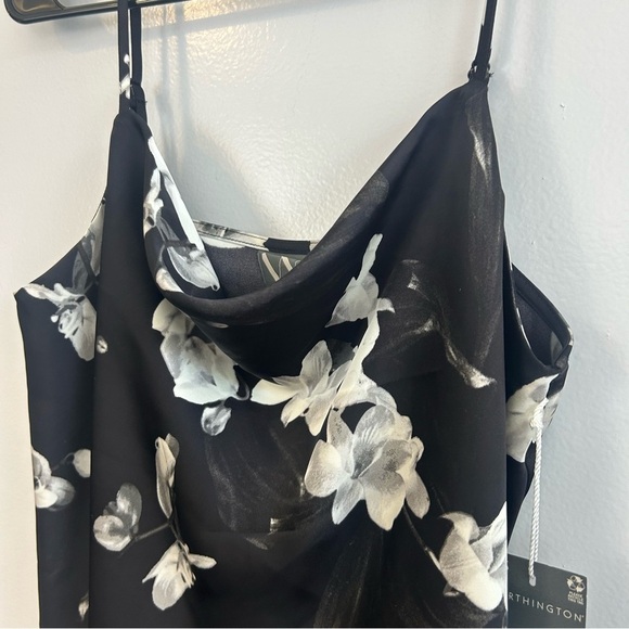 NWT Worthington Black/White Satin Floral Cowl Neck Sleeveless Tank/Cami Size XS - Picture 4 of 9